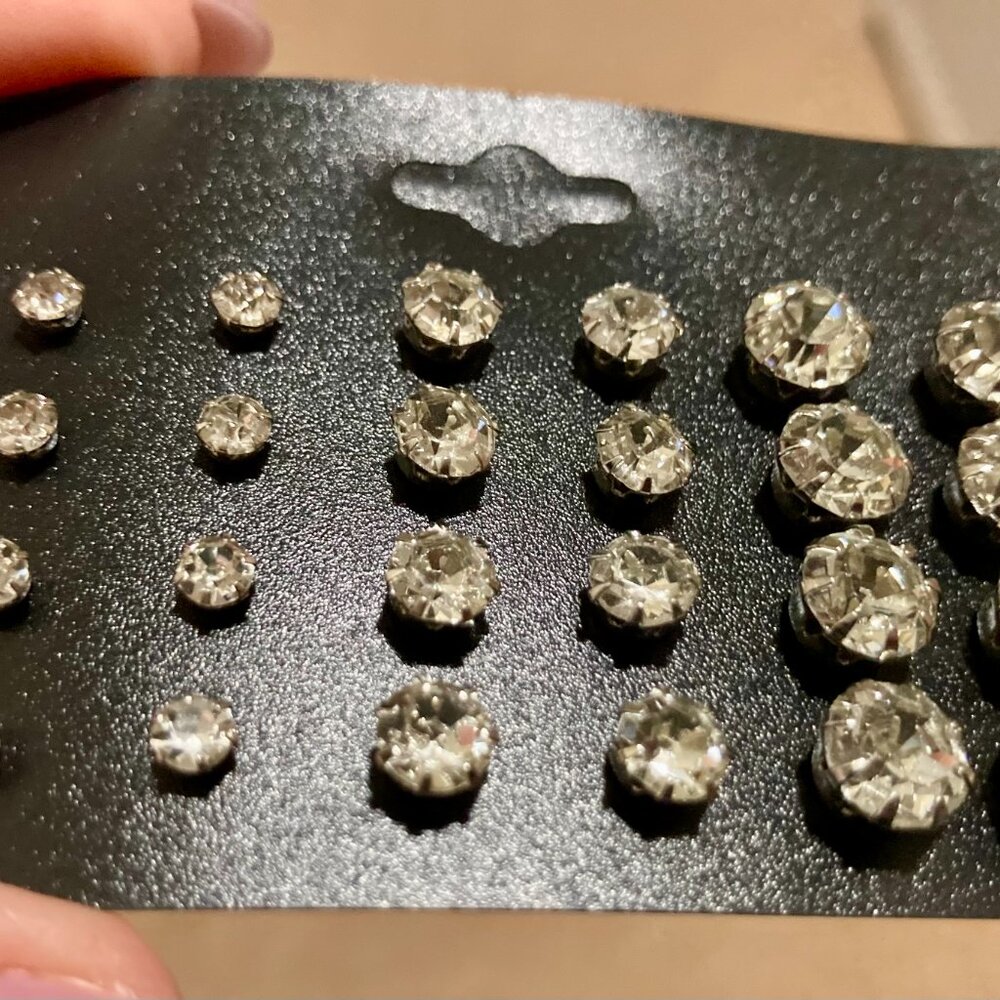 12pairs/set Stylish and Durable Cubic Zirconia Stud Earrings